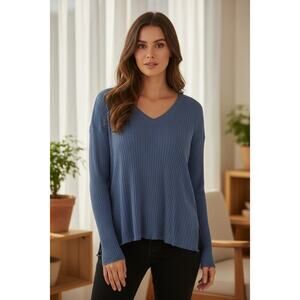 Mote Ribbed Blue Long Sleeve V-Neck Swing Top Size Medium NWT